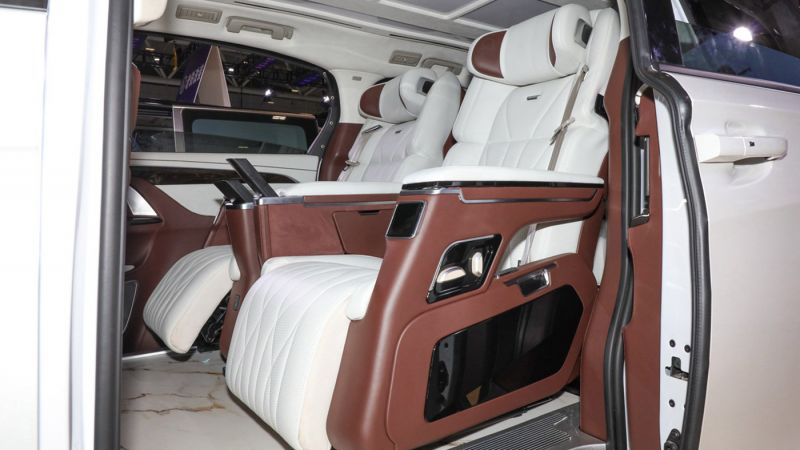 别克GL8第五代减压航椅畅销款之006棕加象牙白款定制方案